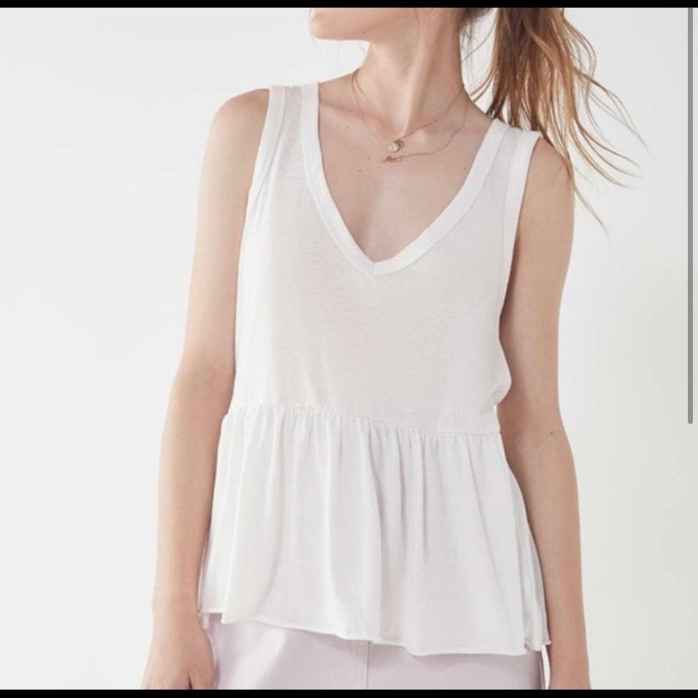 urban truly madly deep cut white tank *never worn*